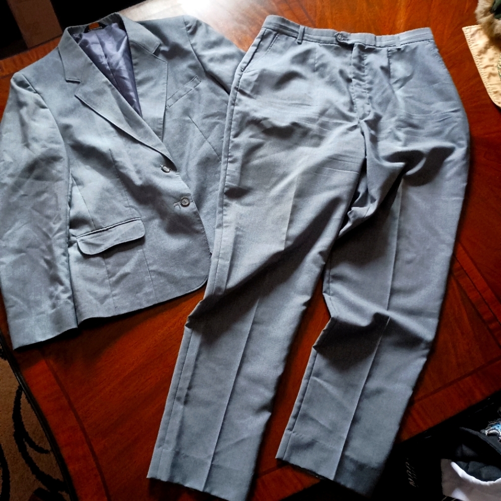 Women's suit set